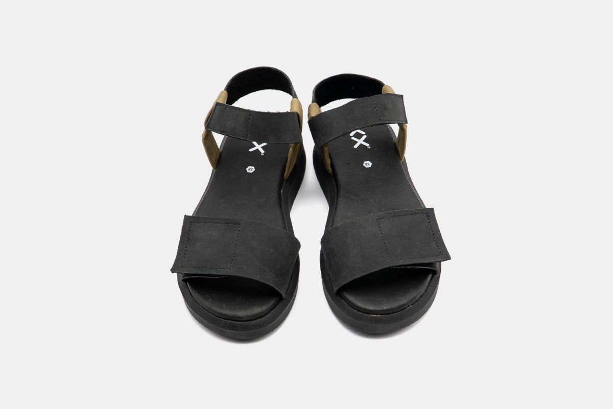 Shoes - Sandalia Mujer - Leona Black - BESTIAS