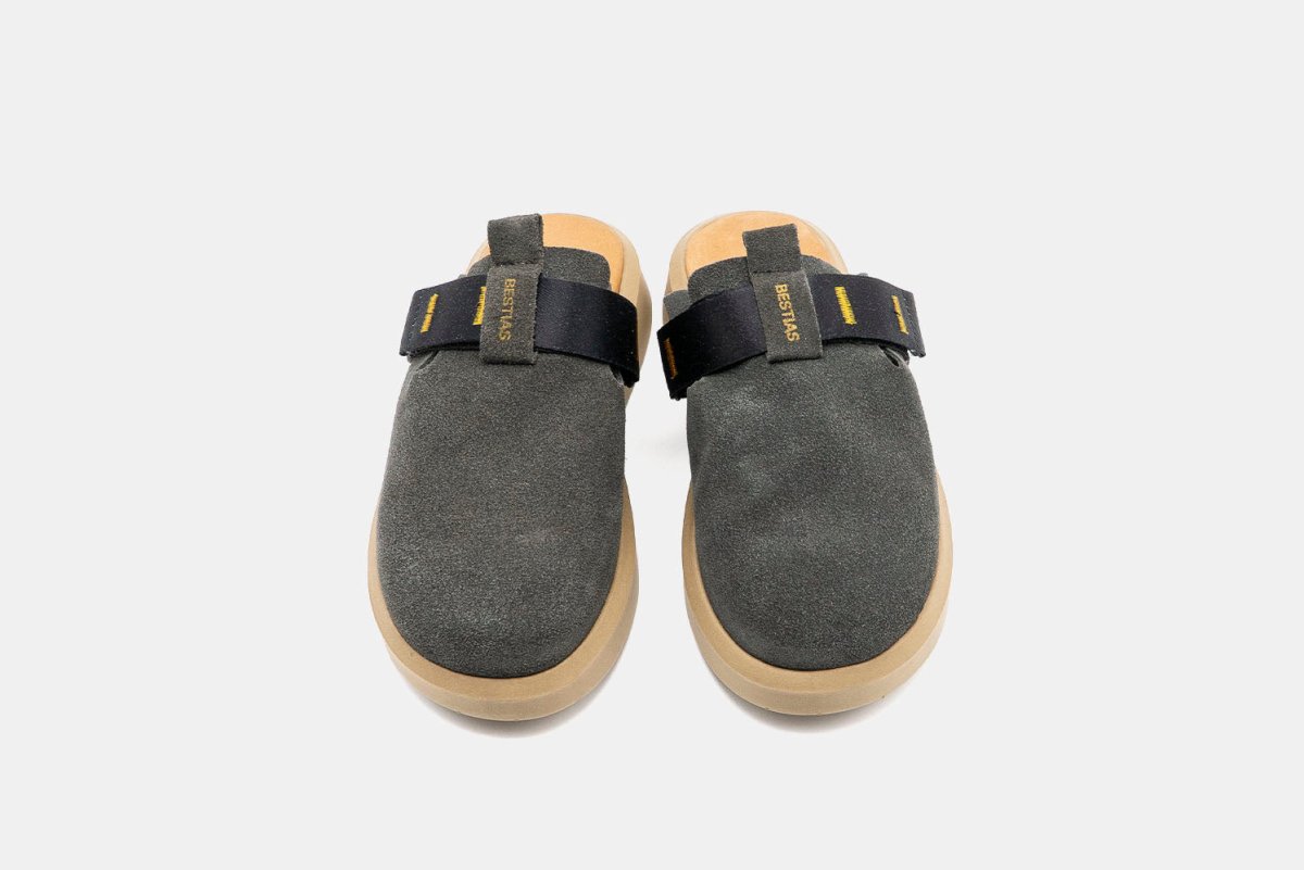 Shoes - Sueco Mujer - Oso Suede Onyx - BESTIAS