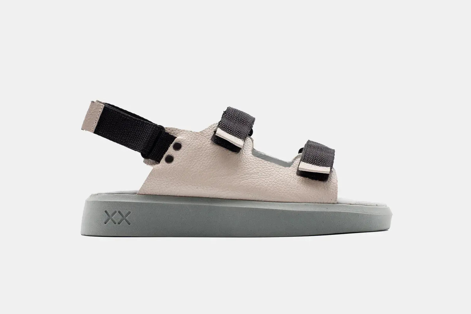 Shoes - Sandalia Mujer - Piraña White/Black - BESTIAS